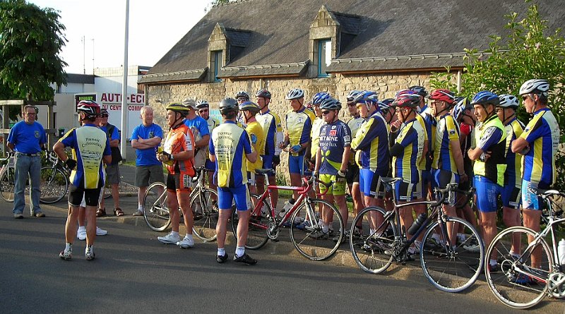 2011-07-03 11 Auditoire attentionne.JPG